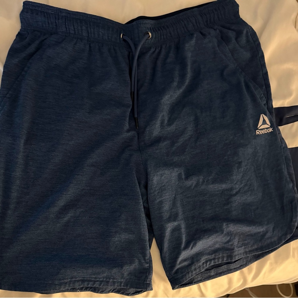 Men’s active shorts
